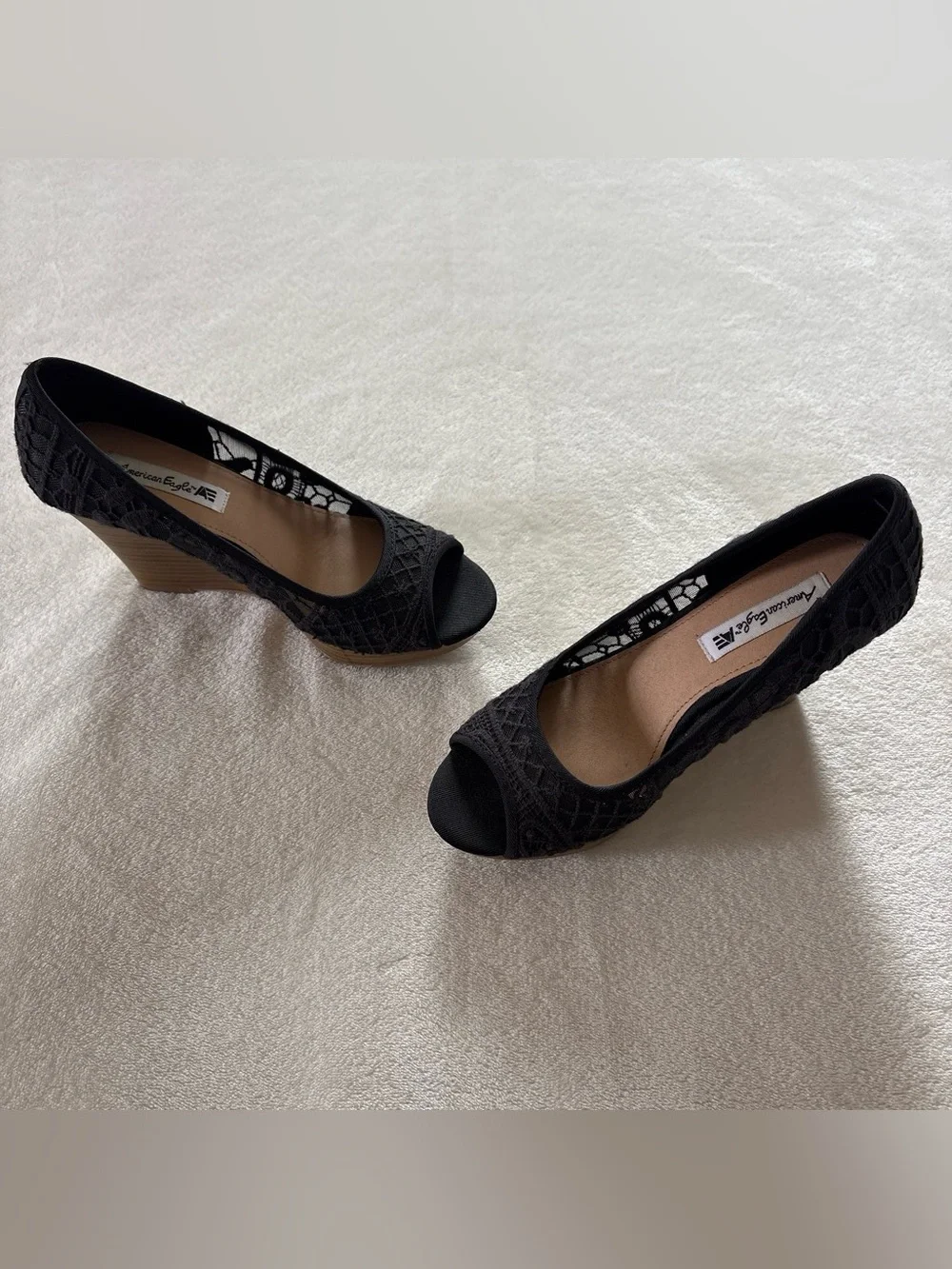 Y2K American Eagle Peep Toe Black Lace Wedge Heel Size 5